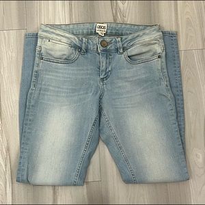 ASOS Denim Lightwash jeans (size: 25)